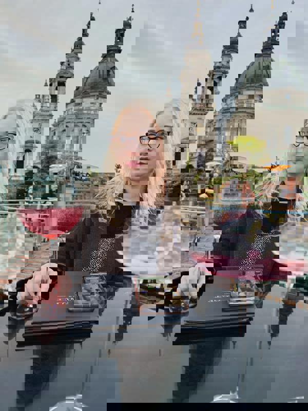 9C95440c