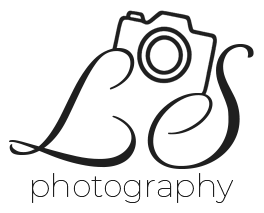 L S Photography logo